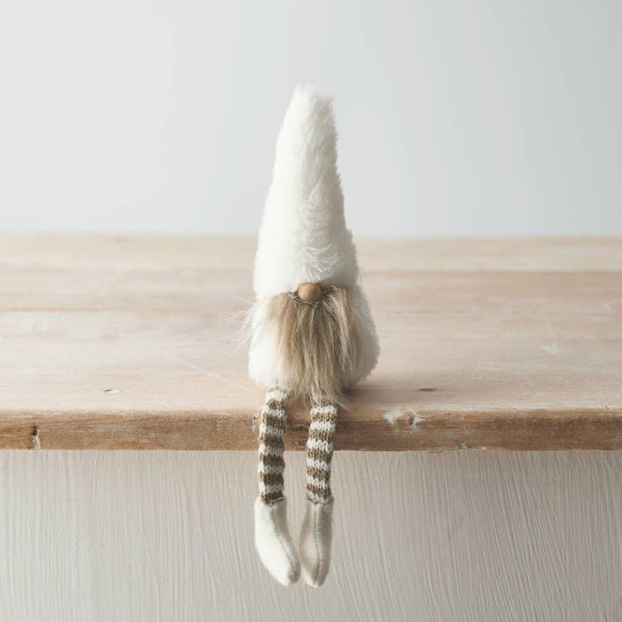 Sitter Gonk Med Vit Furry Hat